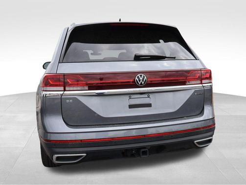 2025 Volkswagen Atlas 2.0T SE w/Technology 4MOTION