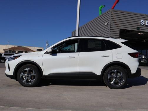 2026 Ford Escape ST-Line Select