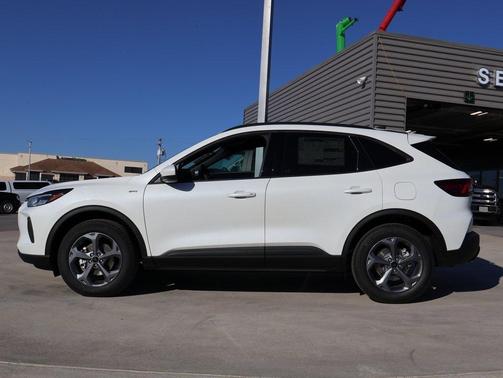 2026 Ford Escape ST-Line Select