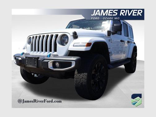 Bright White Clearcoat 2022 Jeep Wrangler Unlimited 4xe Sahara