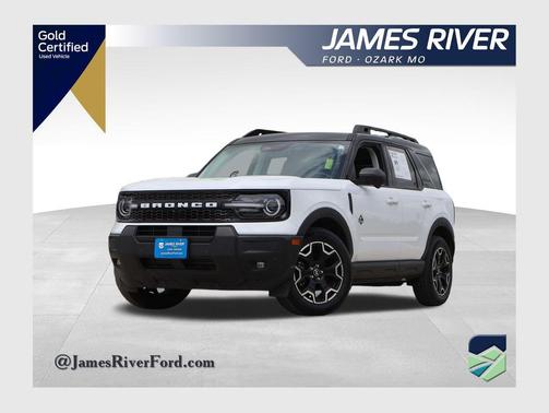 Oxford White 2025 Ford Bronco Sport Outer Banks