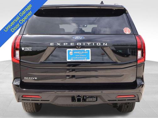 Agate Black Metallic 2025 Ford Expedition Active