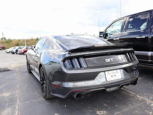 2017 Ford Mustang GT Premium