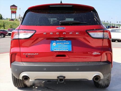2022 Ford Escape Titanium