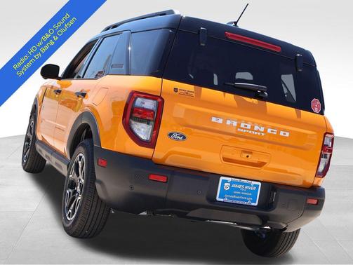Orange Fury Metallic Tri-Coat 2026 Ford Bronco Sport Outer Banks