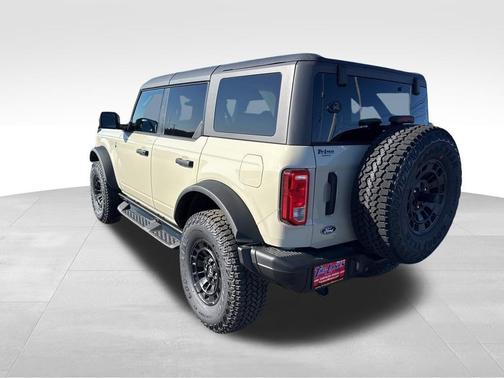 Desert Sand 2026 Ford Bronco Big Bend