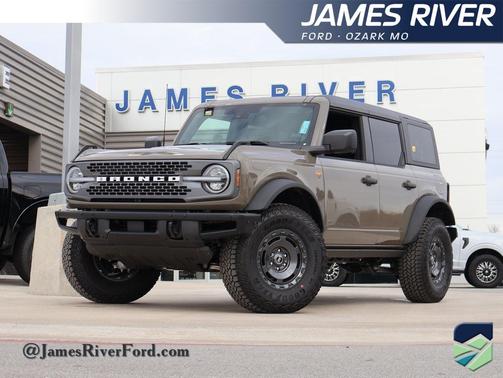 2025 Ford Bronco Badlands