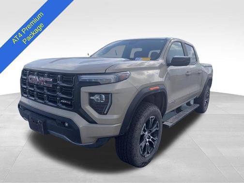 Desert Sand Metallic 2023 GMC Canyon AT4