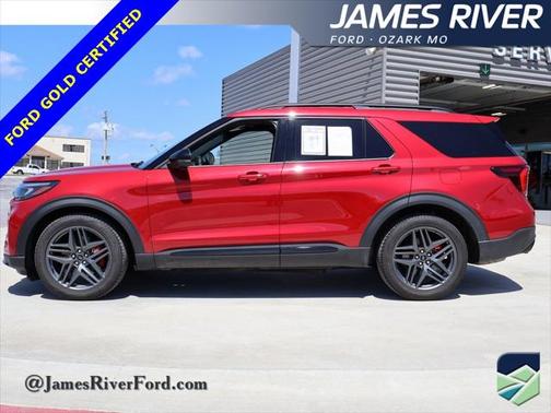 2025 Ford Explorer ST