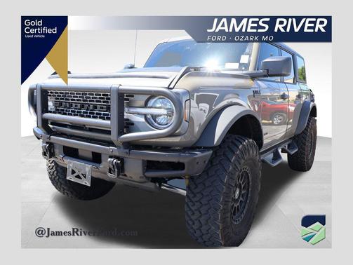 Marsh Gray 2025 Ford Bronco Badlands