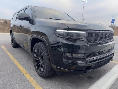 2024 Jeep Grand Wagoneer L Series III Obsidian 4x4