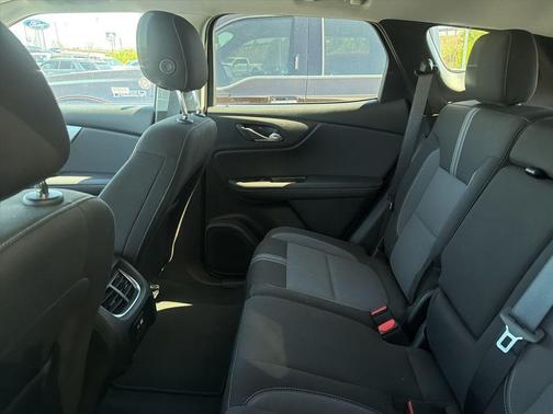 Summit White 2025 Chevrolet Blazer 2LT