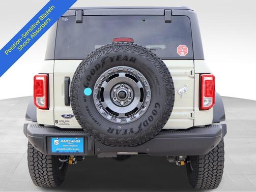 Desert Sand 2025 Ford Bronco Big Bend