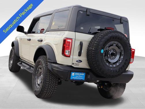 Desert Sand 2025 Ford Bronco Big Bend