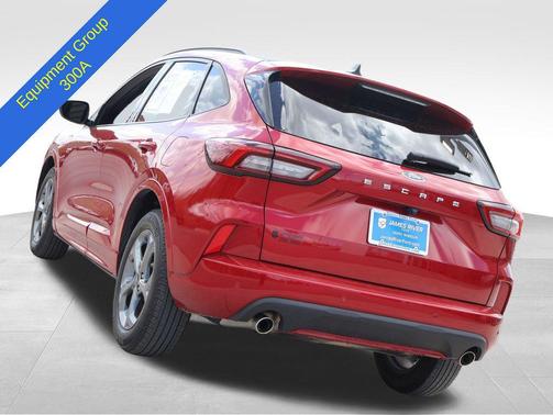 Rapid Red Metallic Tinted Clearcoat 2023 Ford Escape ST-Line