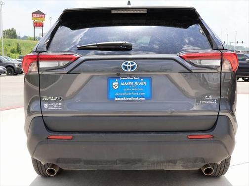 2024 Toyota RAV4 Hybrid LE