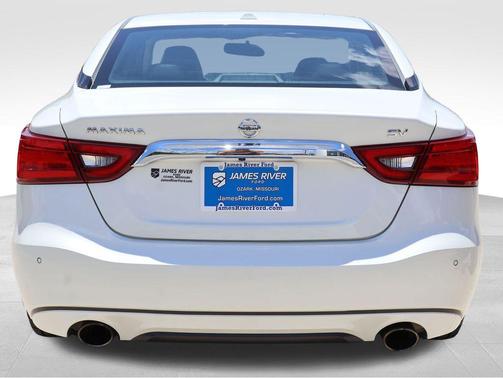 Pearl White 2018 Nissan Maxima 3.5 SV