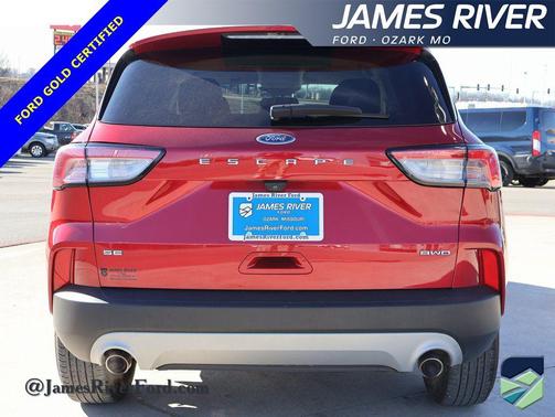 2022 Ford Escape SE