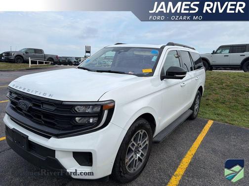 2025 Ford Expedition Active