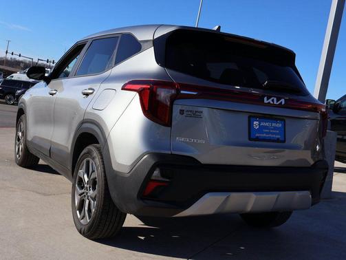 2025 Kia Seltos LX