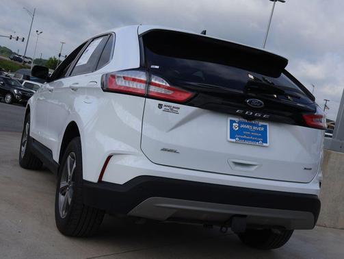 Oxford White 2024 Ford Edge SEL