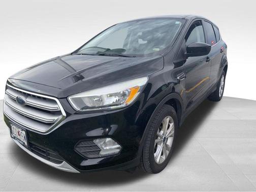 Shadow Black 2017 Ford Escape SE