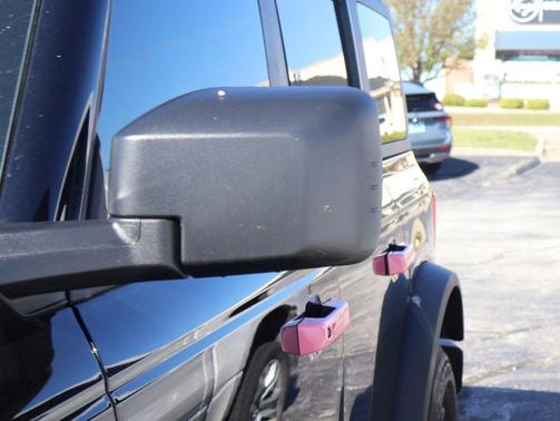 Shadow Black 2024 Ford Bronco Big Bend