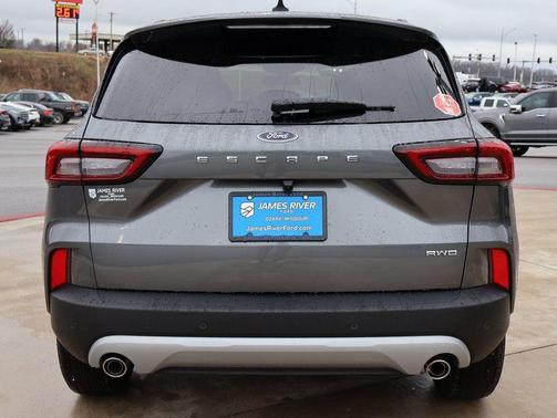 2026 Ford Escape ST-Line Select