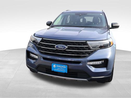 Infinite Blue Metallic Tinted Clearcoat 2021 Ford Explorer XLT
