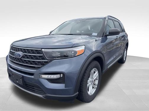 Infinite Blue Metallic Tinted Clearcoat 2021 Ford Explorer XLT
