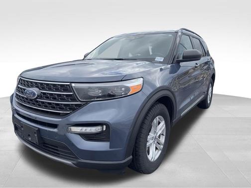 Infinite Blue Metallic Tinted Clearcoat 2021 Ford Explorer XLT