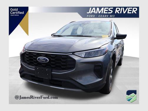 Gray Metallic 2025 Ford Escape ST-Line