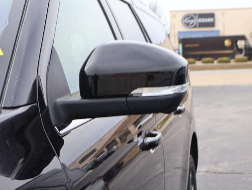 2025 Ford Expedition Max Active 4x4