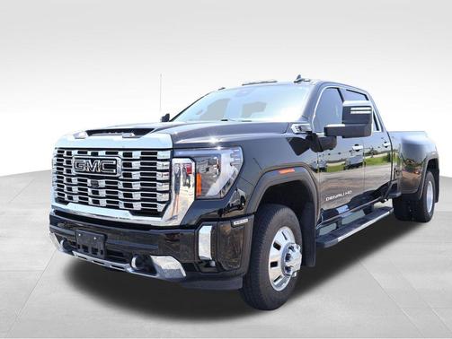 Onyx Black 2024 GMC Sierra 3500 Denali