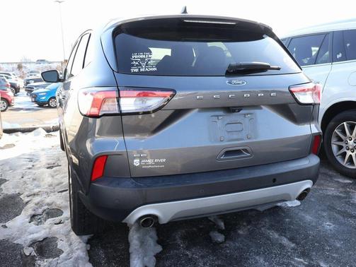 2021 Ford Escape SE