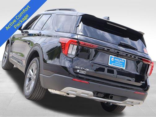 Agate Black Metallic 2026 Ford Explorer Active