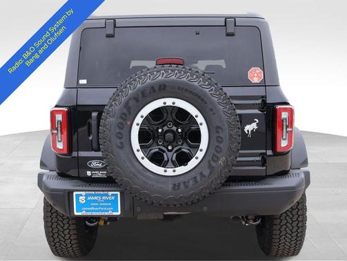 Shadow Black 2026 Ford Bronco Badlands