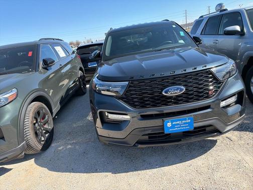 2023 Ford Explorer ST
