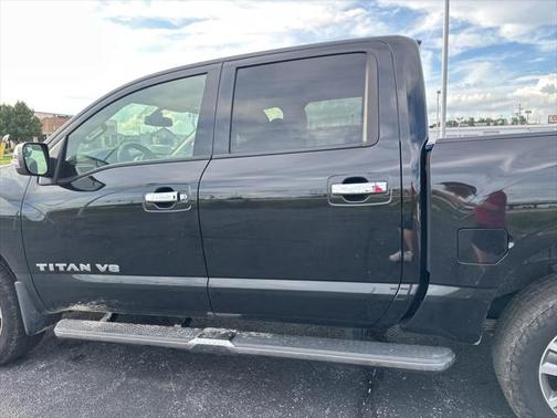 2019 Nissan Titan SL