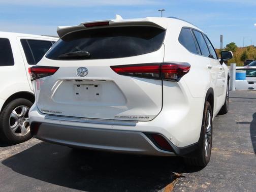2021 Toyota Highlander Platinum