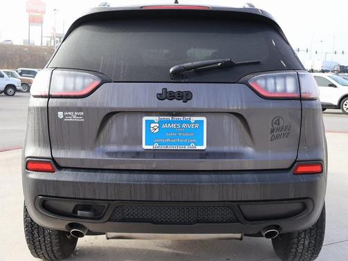 2022 Jeep Cherokee X 4x4