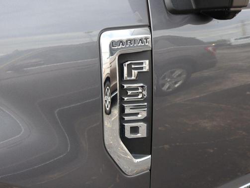 Gray Metallic 2022 Ford F-350 Lariat