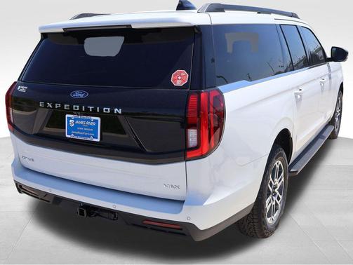 White 2026 Ford Expedition Max Active 4x4