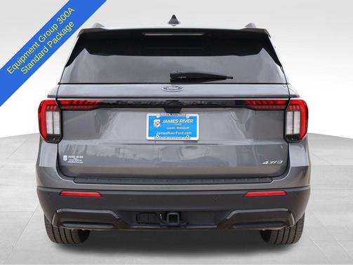 Gray Metallic 2025 Ford Explorer ST-Line