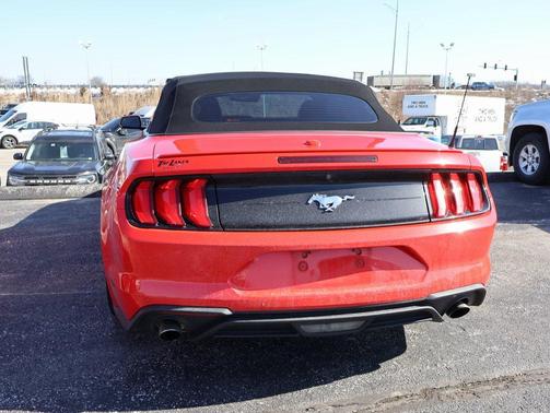 2021 Ford Mustang EcoBoost Premium