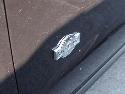 Agate Black Metallic 2026 Ford Expedition King Ranch