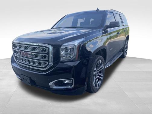 Black 2020 GMC Yukon SLT