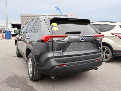 2020 Toyota RAV4 Hybrid LE