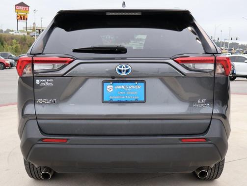2020 Toyota RAV4 Hybrid LE