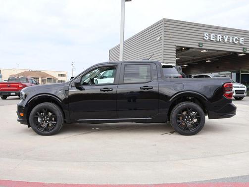 2026 Ford Maverick Lobo